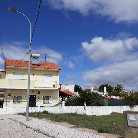 فيلا Casa D'Avo - Cascais-Estoril ساو دومينغوس دي رانا المظهر الخارجي الصورة